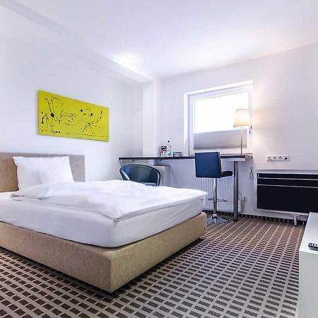 Designhotel Youngstar มานไฮม์ ภายนอก รูปภาพ
